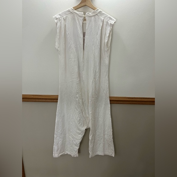 EUC Farm Rio Cotton Sleeveless Jumpsuit size Oversized XS - Medium Retails $148 - Picture 5 of 7